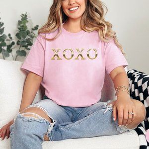 Light Pink XOXO T-Shirt